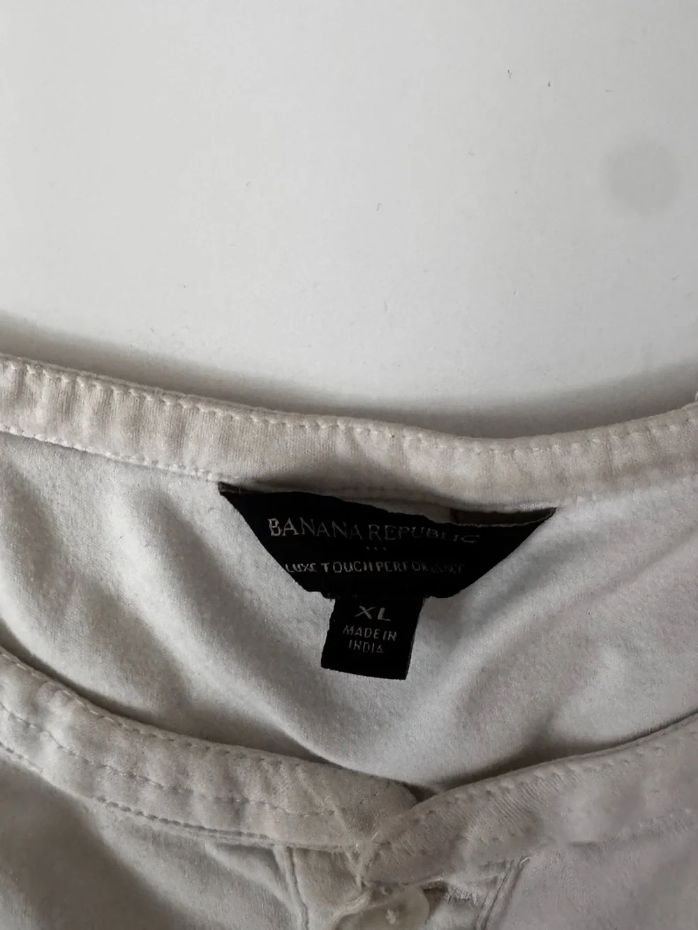 Banana Republic White Short-Sleeve Henley